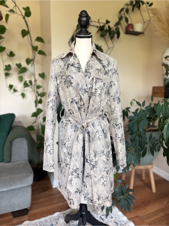 Jackets & Blazers - Y2K Suzy Shier Rose Print Trench Coat
